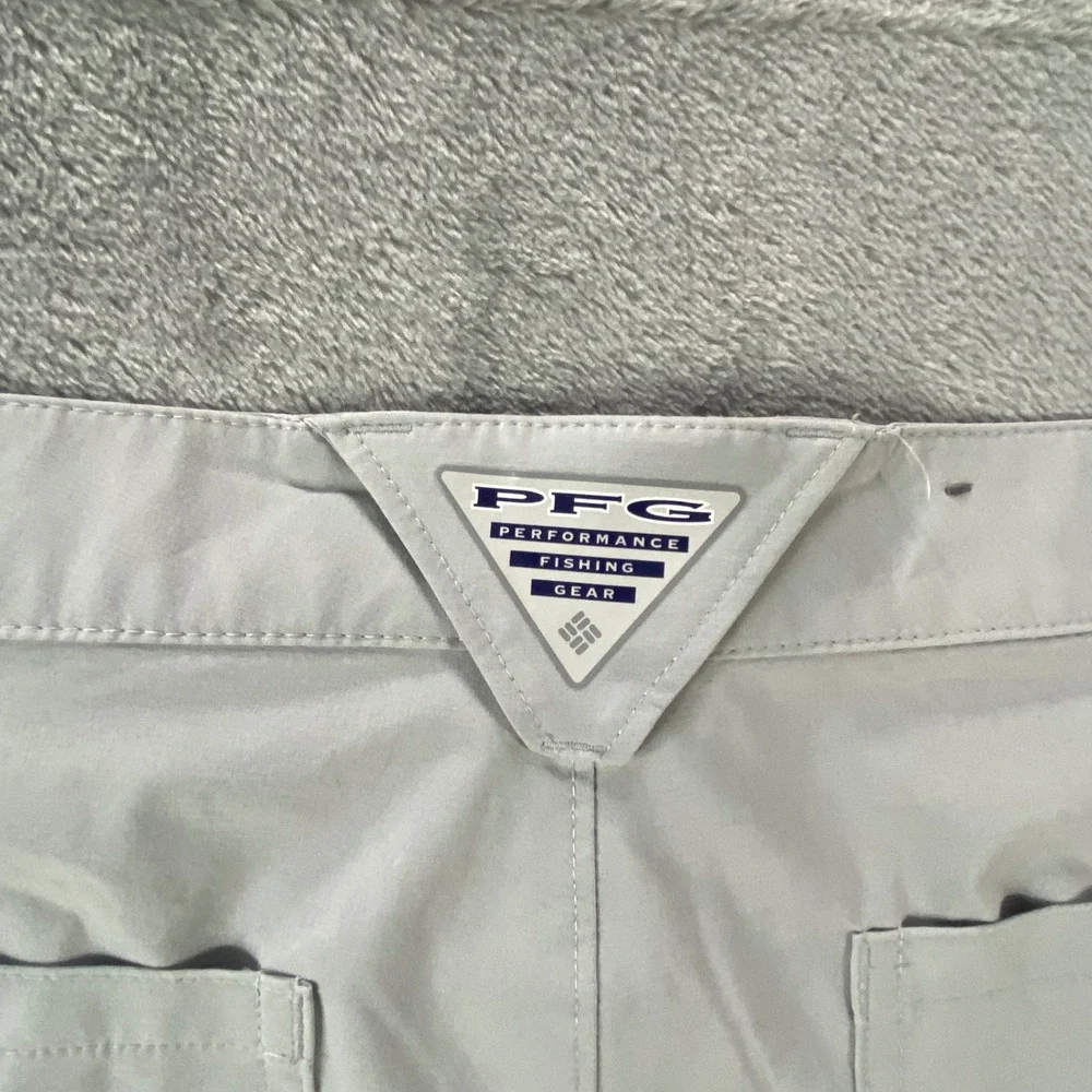 COLUMBIA PFG Fishing Shorts Mens 38‎ Gray Performance Outdoor Utility Summer